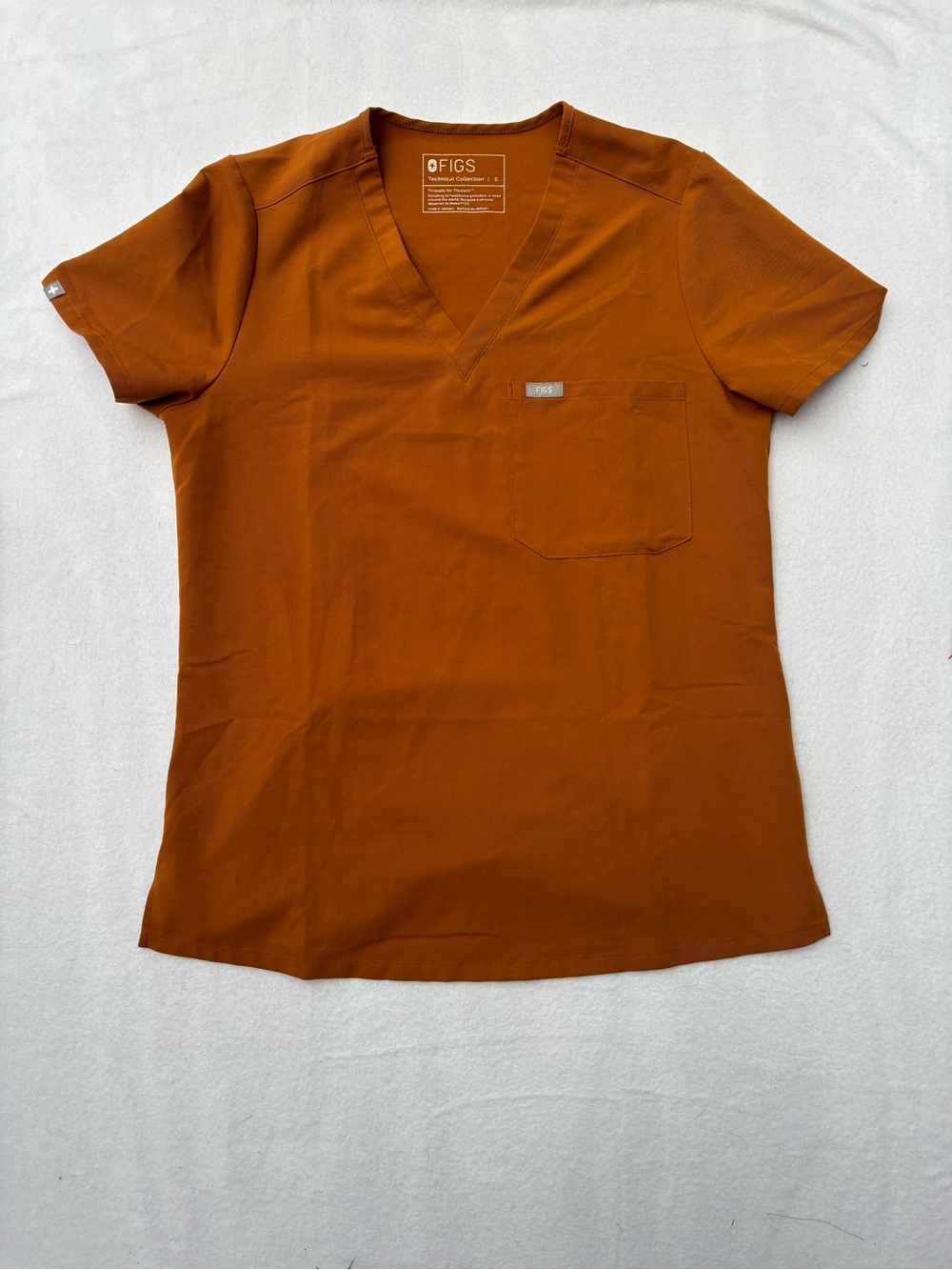 FIGS Women’s V-Neck Scrub Top - Burnt Orange